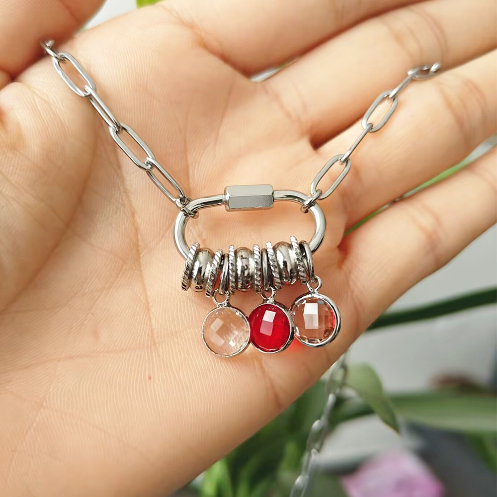 Collana con ciondolo con nome  - Birth Flower Necklace recensione e prezzo