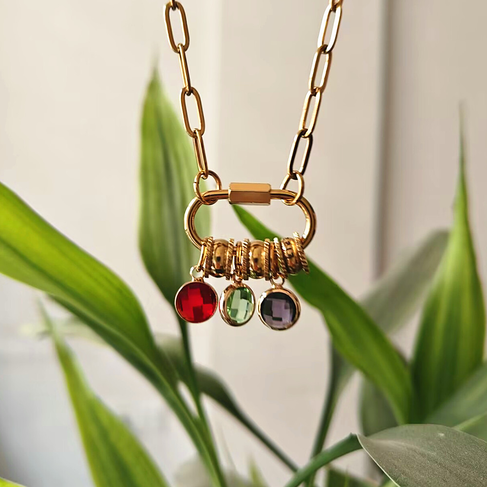 Collana con ciondolo con nome  - Birth Flower Necklace recensione e prezzo